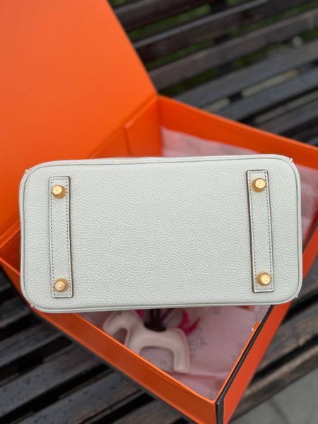 Кожаная сумка Hermes Birkin 25 см, молочного цвета 2646 фото