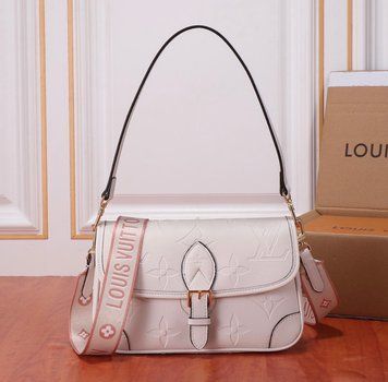 Сумка Louis Vuitton з тисненням Monogram, бежева 2565 фото