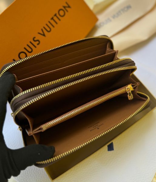 Кошелек Louis Vuitton на две молнии 2566 фото